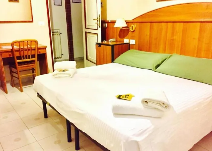 Nahid 3* Rome